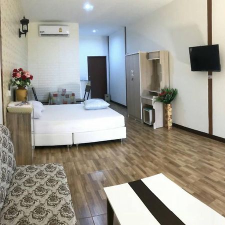 Apartamento ตามฤทัย เฮาส์ Chiang Mai Exterior foto